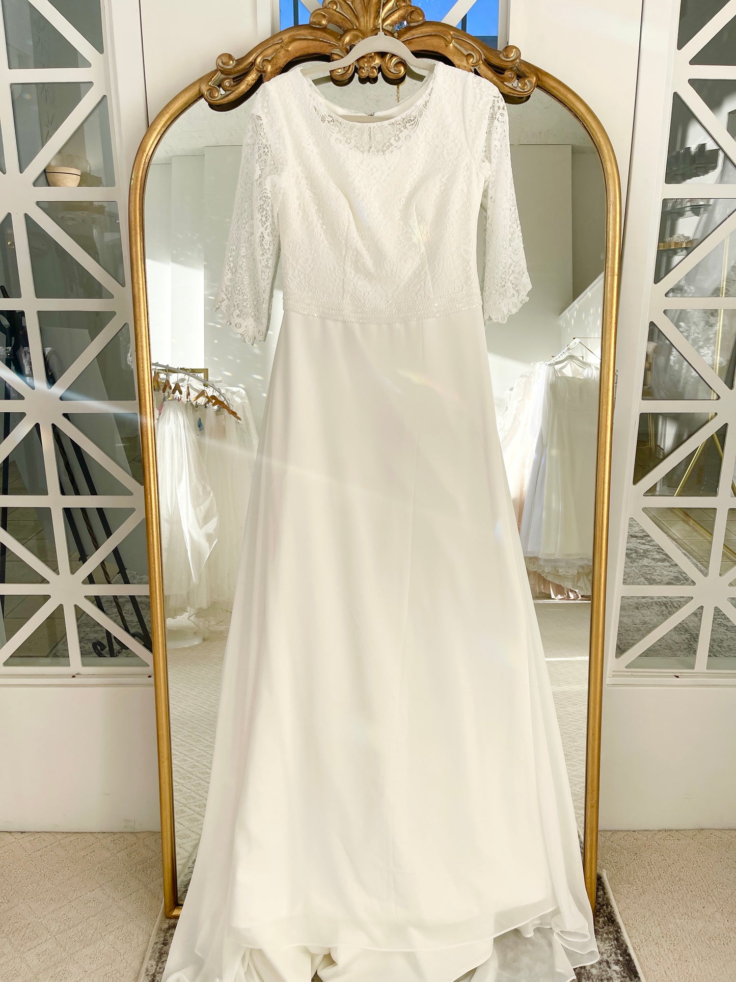 Monica Loretti Modest 8161