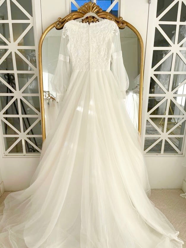 Moonlight Modest M5057