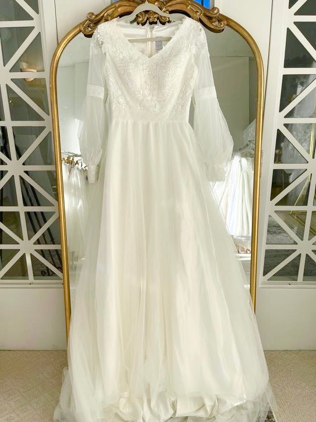 Moonlight Modest M5057