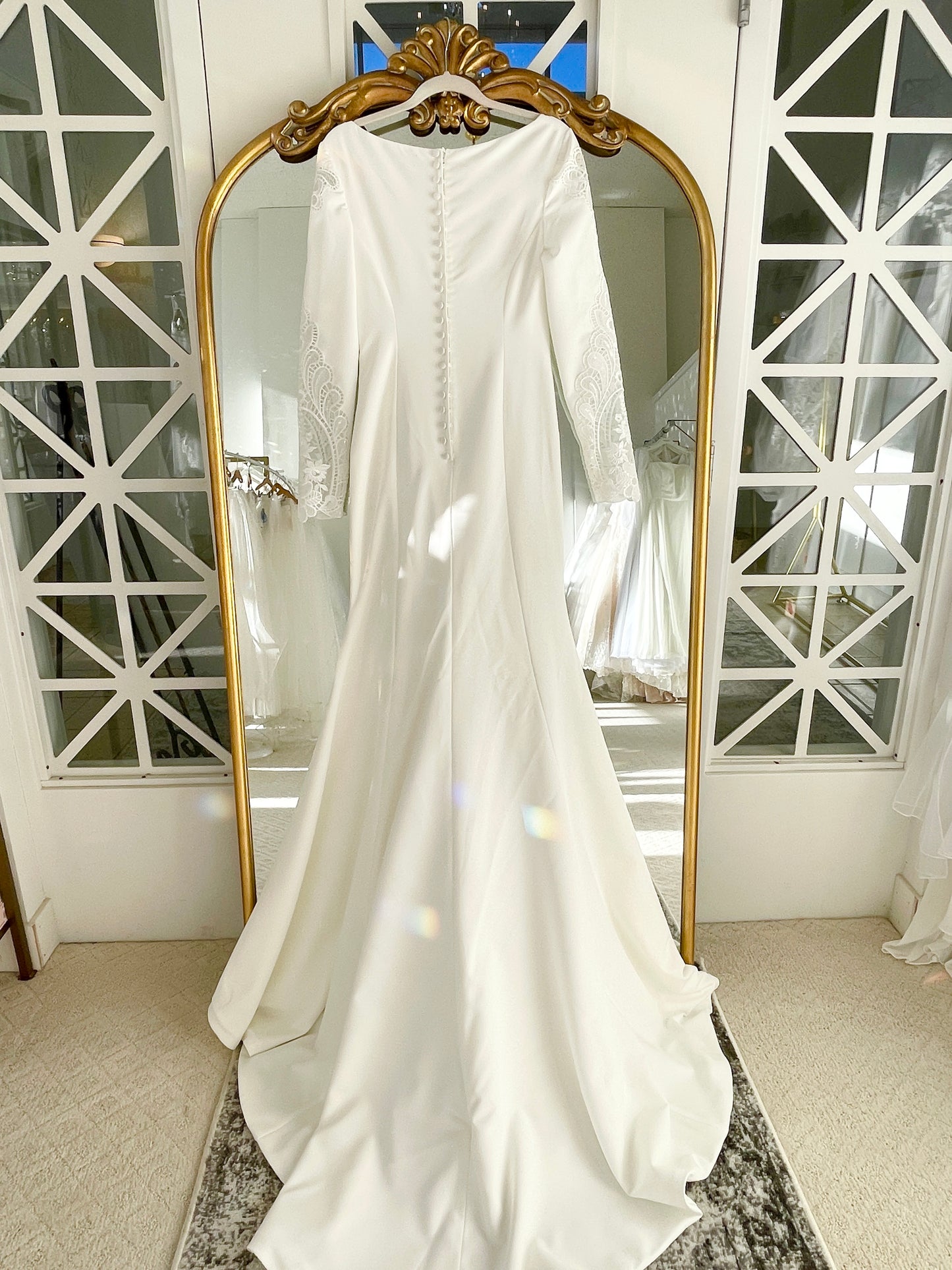 Monica Loretti Modest 8158